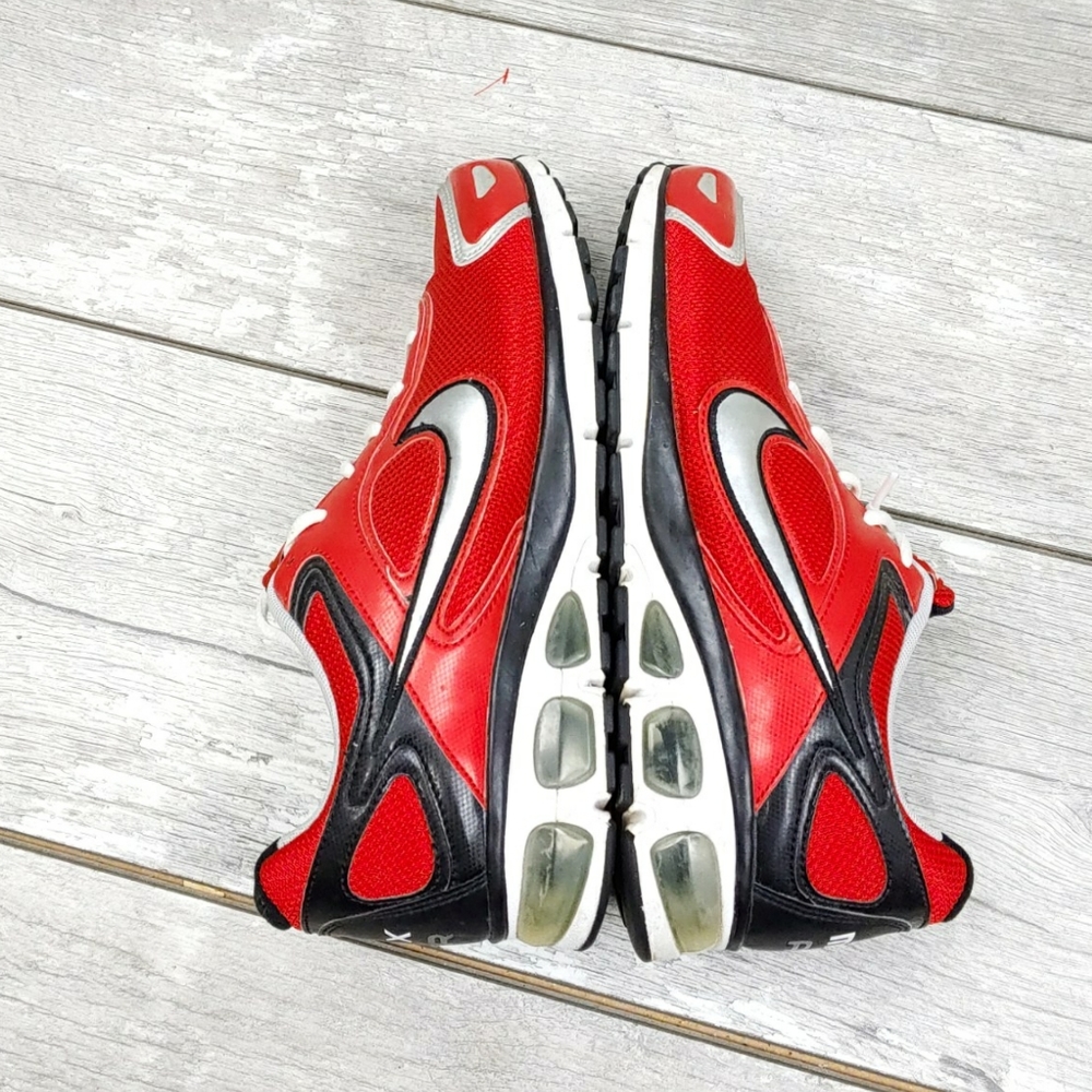 *SOLD*Nike Air Max Agitate 2 Red Running Sneakers - Picture 2 of 8